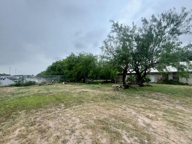 200 E Javelina Drive, Pharr, TX 78577