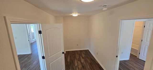 2503 E Mossman, Wichita, KS 67214