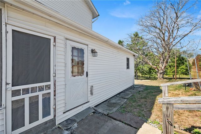 1276 Willowbrook Road, Rostraver, PA 15012