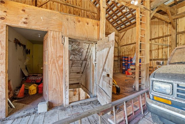 1276 Willowbrook Road, Rostraver, PA 15012