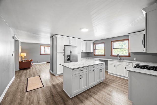 1276 Willowbrook Road, Rostraver, PA 15012