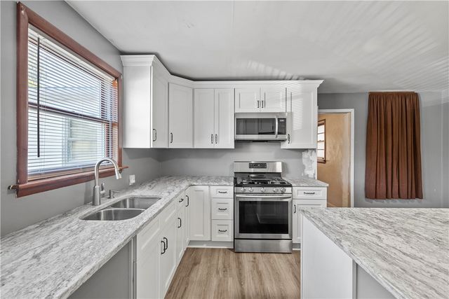 1276 Willowbrook Road, Rostraver, PA 15012