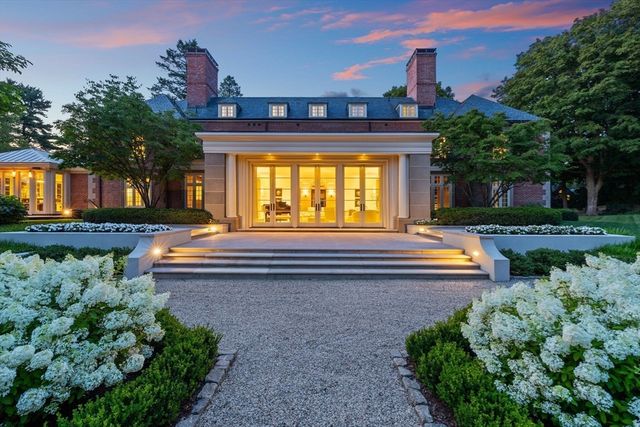 1014 Boylston Street, Brookline, MA 02467