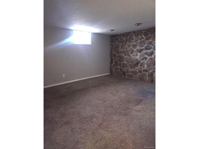 8701 Oakwood St, Westminster, CO 80031