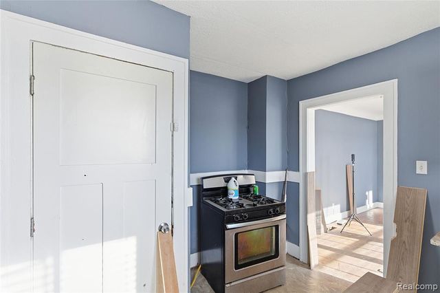 14819 Wildemere Street, Detroit, MI 48238