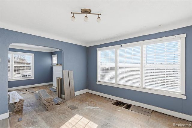 14819 Wildemere Street, Detroit, MI 48238