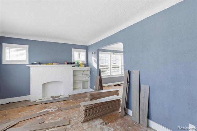 14819 Wildemere Street, Detroit, MI 48238