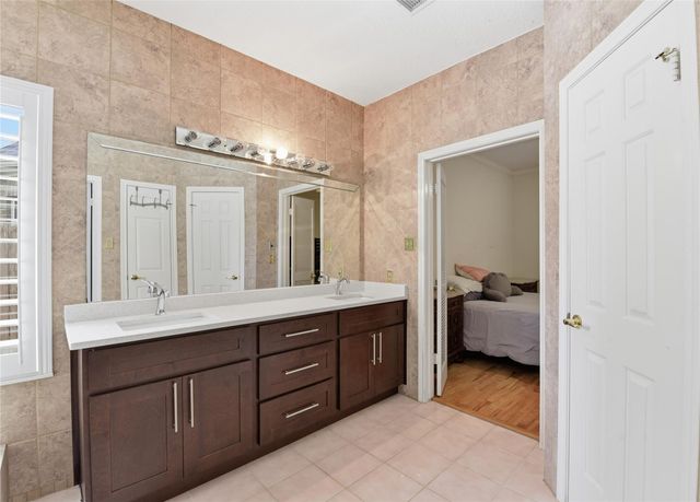 14602 Cobre Valley Drive, Houston, TX 77062