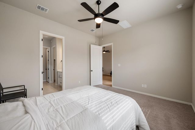 381 Darley Oak DR, Dripping Springs, TX 78620