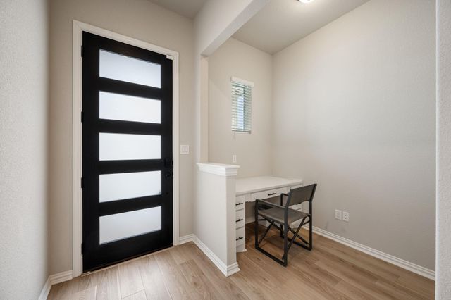 381 Darley Oak DR, Dripping Springs, TX 78620