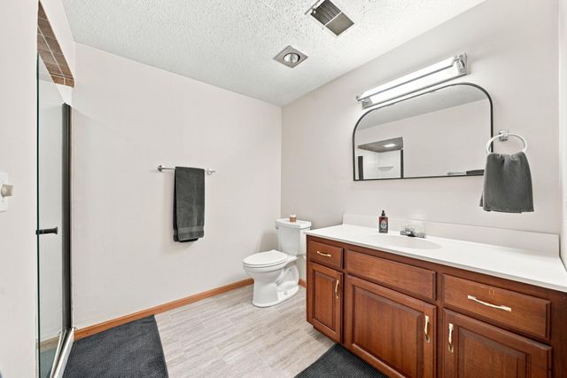 138 Chaparral Drive, Apple Valley, MN 55124