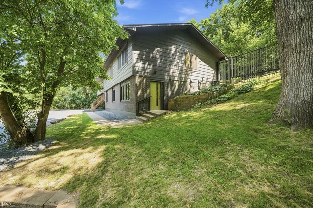 138 Chaparral Drive, Apple Valley, MN 55124
