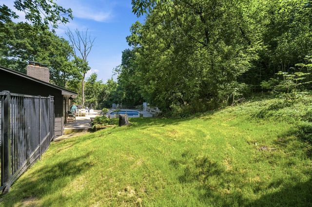 138 Chaparral Drive, Apple Valley, MN 55124