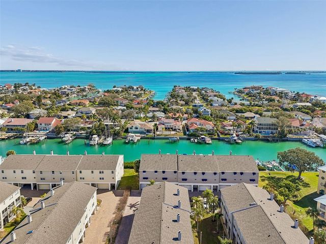 1117 PINELLAS BAYWAY S 301, St Petersburg, FL 33715