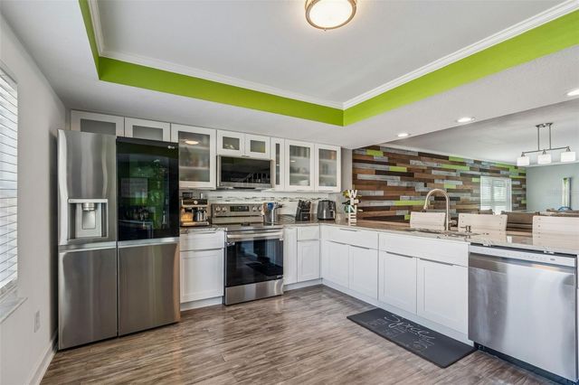 1117 PINELLAS BAYWAY S 301, St Petersburg, FL 33715