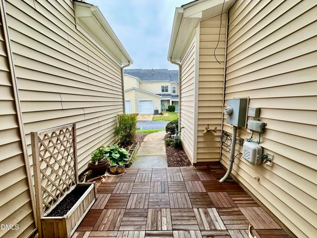 513 Dragby Lane, Raleigh, NC 27603