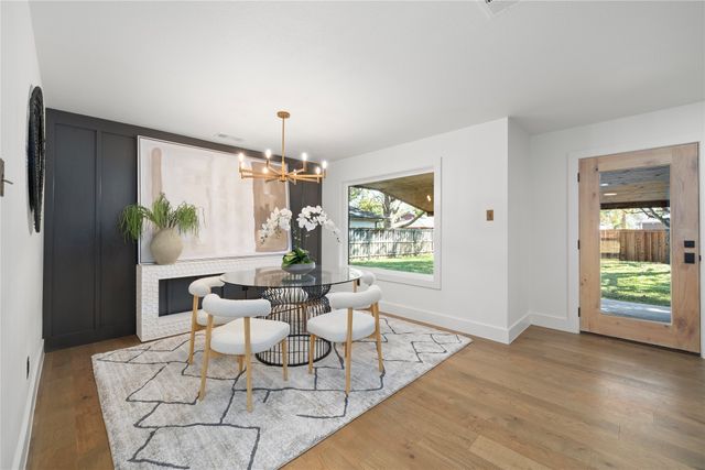 6746 Braeburn Drive, Dallas, TX 75214