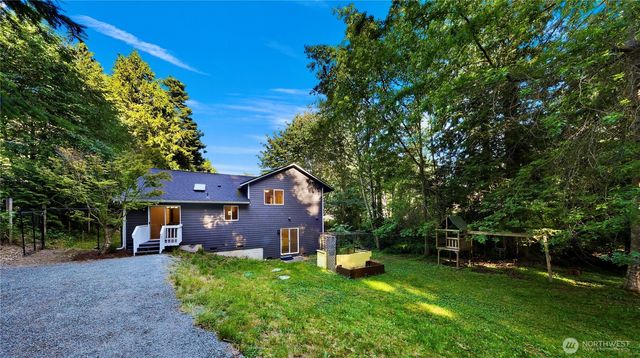 31528 W Lake Ketchum Road, Stanwood, WA 98292