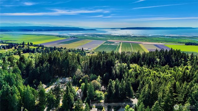 31528 W Lake Ketchum Road, Stanwood, WA 98292