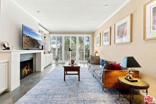 8455 Fountain Avenue 206, West Hollywood, CA 90069
