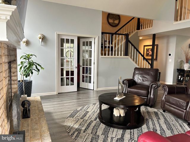 4107 COPPERFIELD DR, Harrisburg, PA 17112