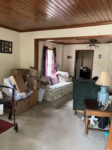 397 W DIVISION STREET, Fond Du Lac, WI 54935