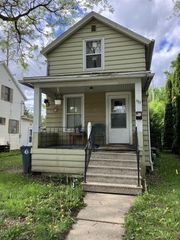 397 W DIVISION STREET, Fond Du Lac, WI 54935