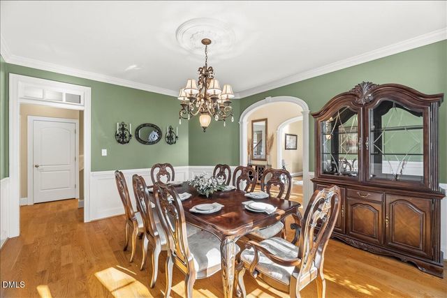 1062 Tacketts Pond Drive, Raleigh, NC 27614