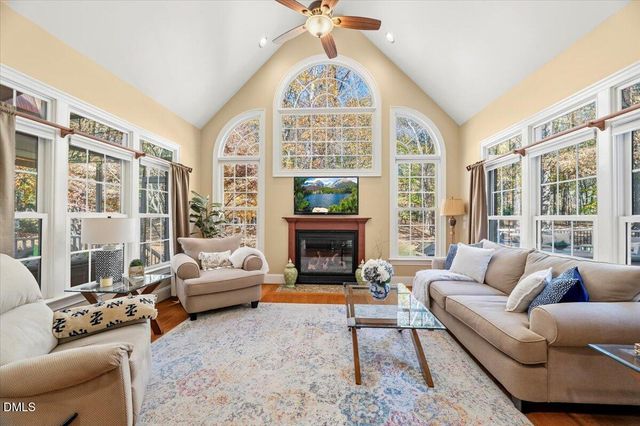 1062 Tacketts Pond Drive, Raleigh, NC 27614