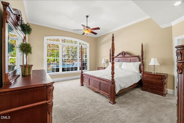 1062 Tacketts Pond Drive, Raleigh, NC 27614