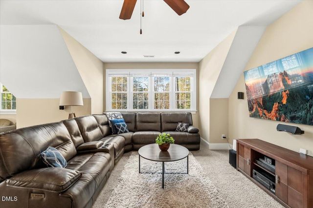 1062 Tacketts Pond Drive, Raleigh, NC 27614