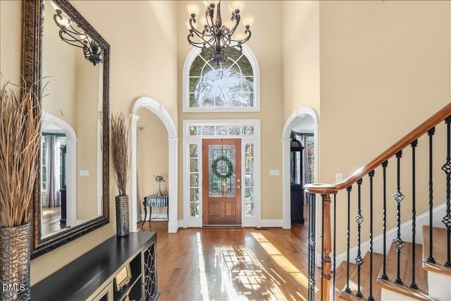 1062 Tacketts Pond Drive, Raleigh, NC 27614