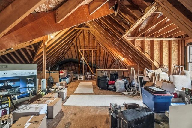 1062 Tacketts Pond Drive, Raleigh, NC 27614