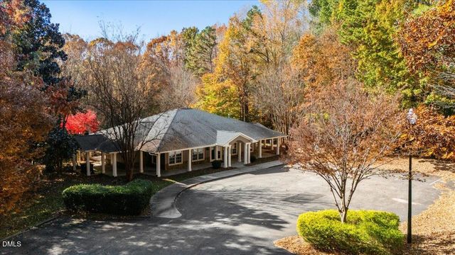 1062 Tacketts Pond Drive, Raleigh, NC 27614