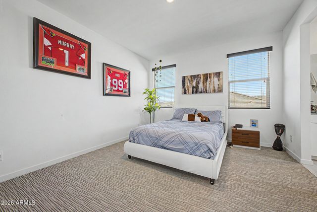 2010 E VILLA LINDA Drive, Phoenix, AZ 85024