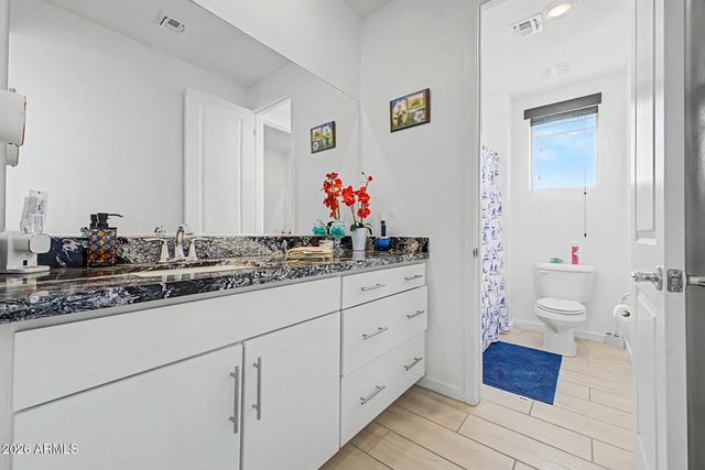 2010 E VILLA LINDA Drive, Phoenix, AZ 85024