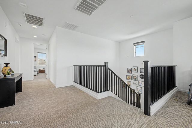 2010 E VILLA LINDA Drive, Phoenix, AZ 85024