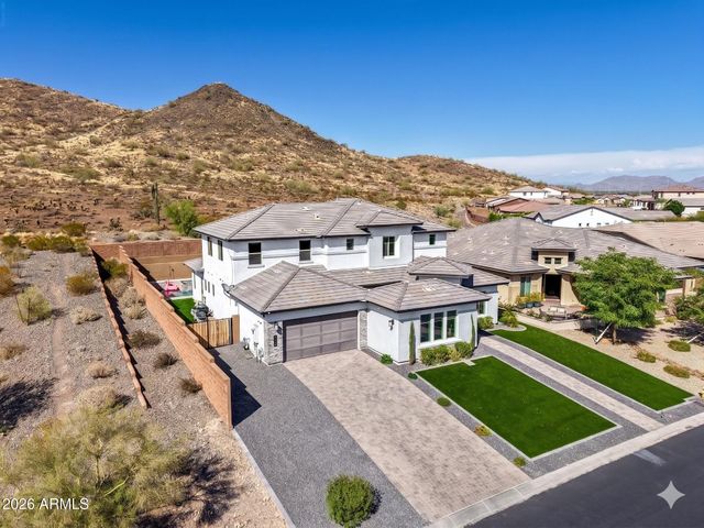 2010 E VILLA LINDA Drive, Phoenix, AZ 85024