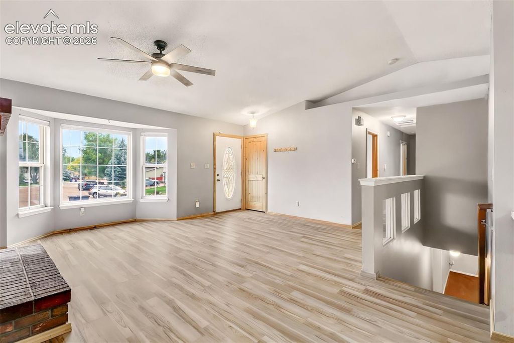 9650 Dutch Elm Drive, Colorado Springs, CO 80925 — photo 5