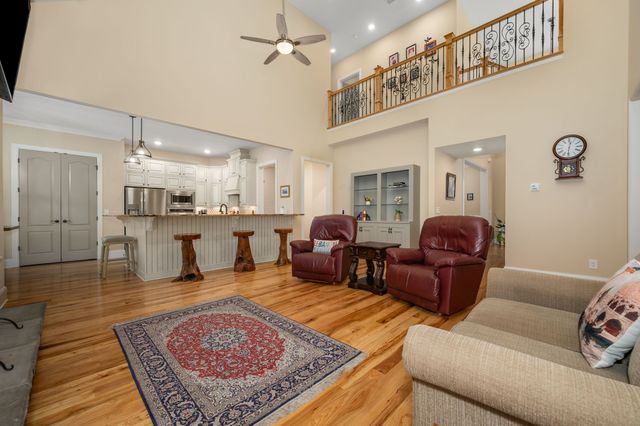 305 Charleston St, Lebanon, TN 37087