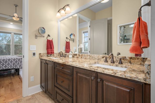 305 Charleston St, Lebanon, TN 37087