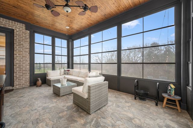 305 Charleston St, Lebanon, TN 37087