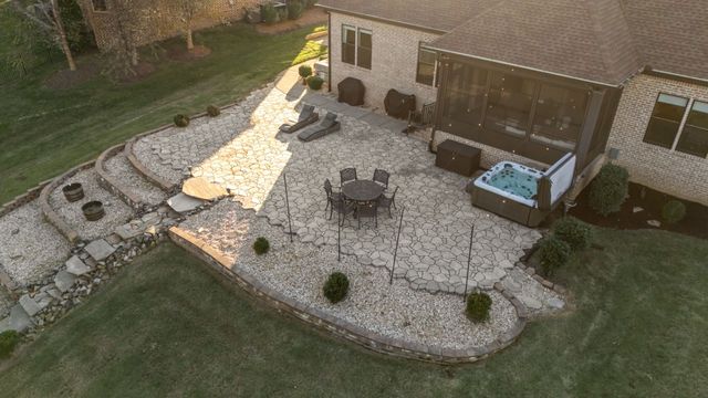 305 Charleston St, Lebanon, TN 37087