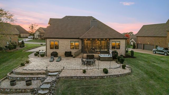 305 Charleston St, Lebanon, TN 37087