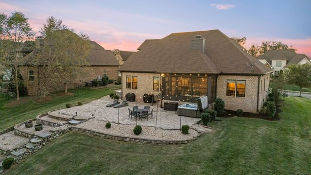 305 Charleston St, Lebanon, TN 37087