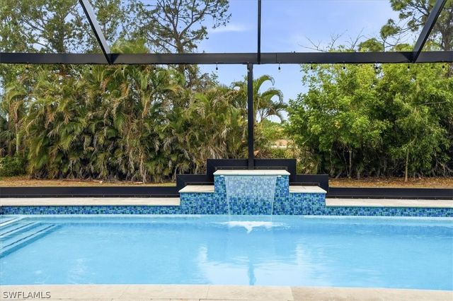 27376 Imperial Oaks CIR, Bonita Springs, FL 34135