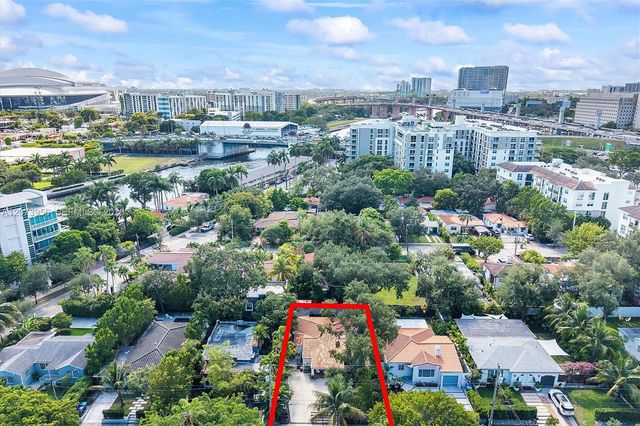 1000 NW 10th Court, Miami, FL 33136