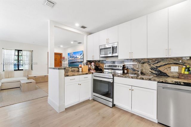 1000 NW 10th Court, Miami, FL 33136