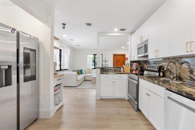 1000 NW 10th Court, Miami, FL 33136