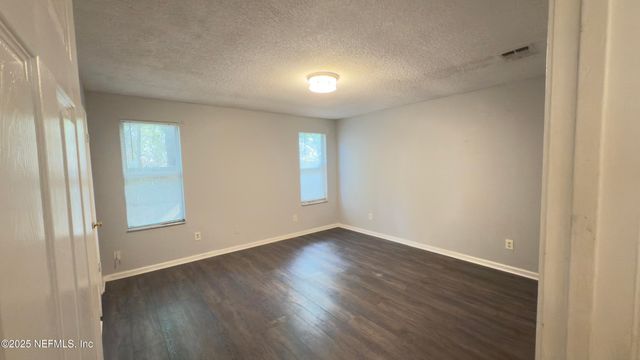 5051 GLEN ALAN Court N, Jacksonville, FL 32210